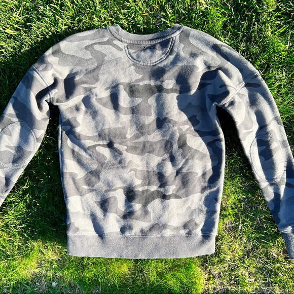 Converse Camouflage Crewneck Sweatshirt - Picture 2 of 2